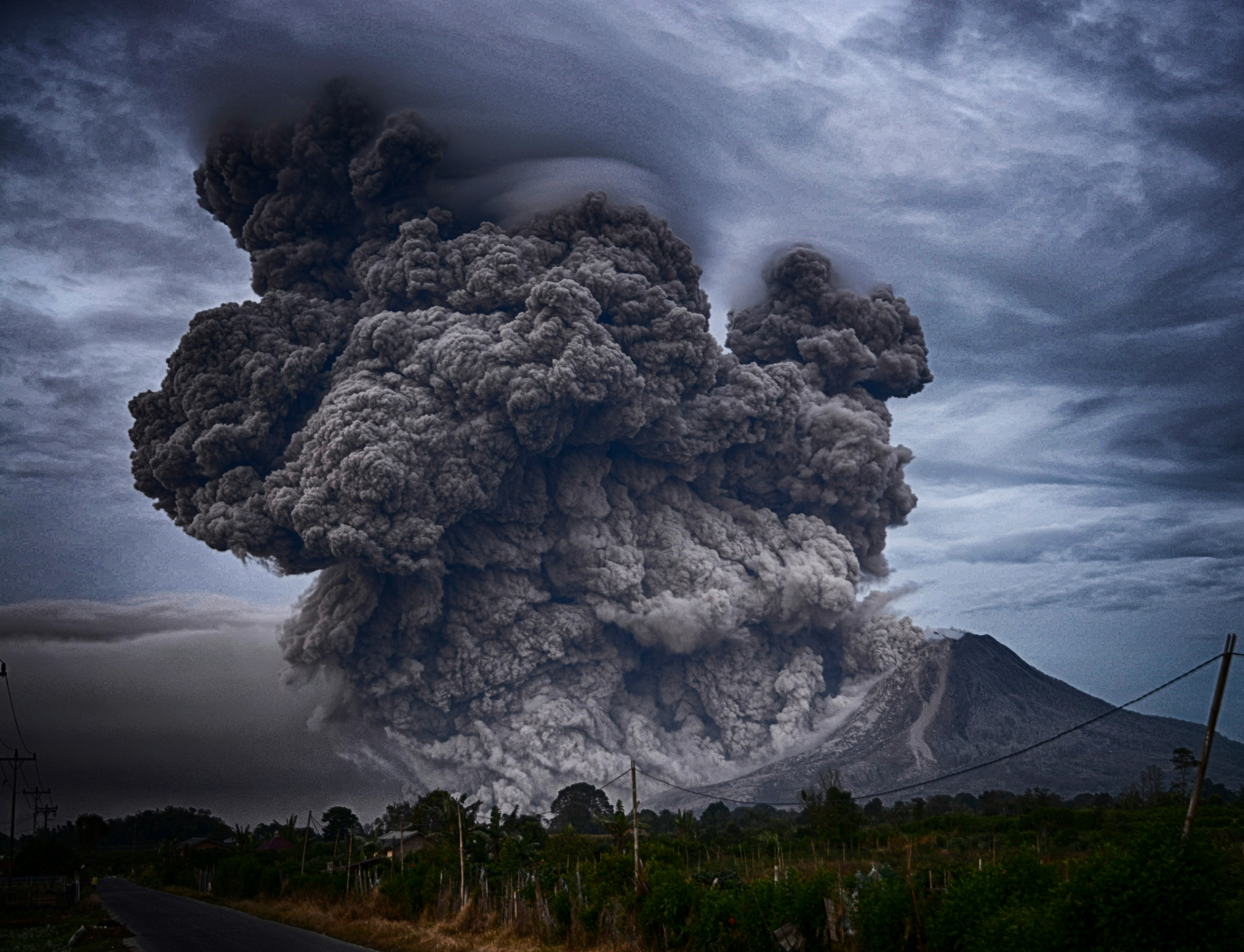 Innovate UK Awarded A Fund For Extraction Of REE From The Plumes Of A Volcano.